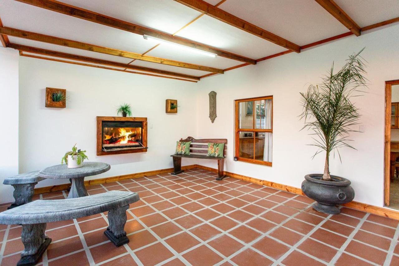 Ravenscliff White House Holiday home *