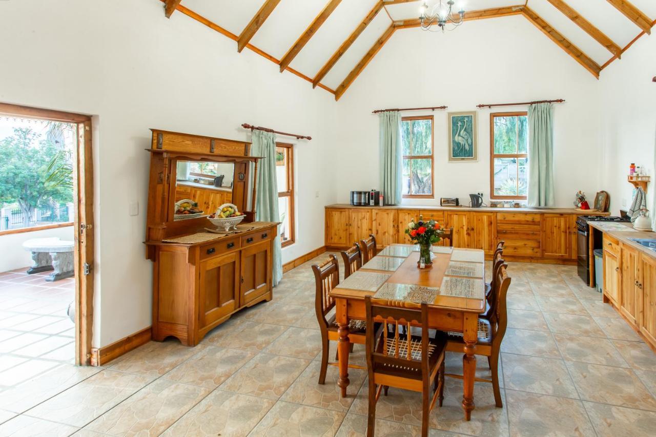 Ravenscliff White House Holiday home *
